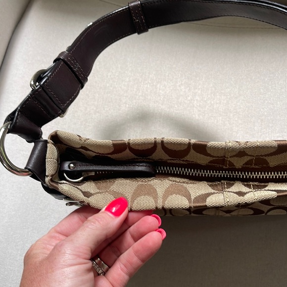 Authentic Coach Shoulder Bag - Picture 7 of 15